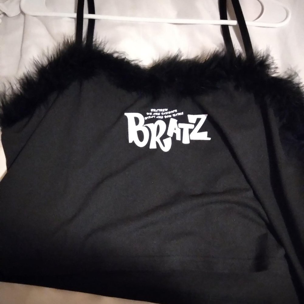 Bratz crop top